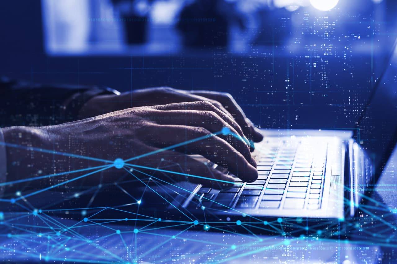 ⚔️ Open Source vs. proprietäre Software: Was ist besser?